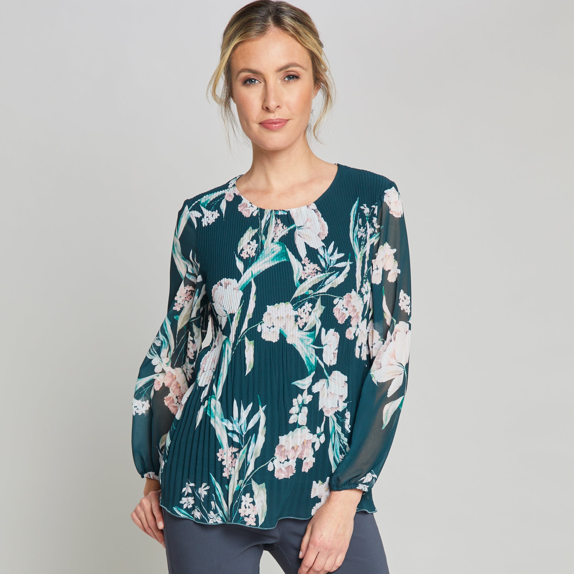 Outlet Tops – Emreco