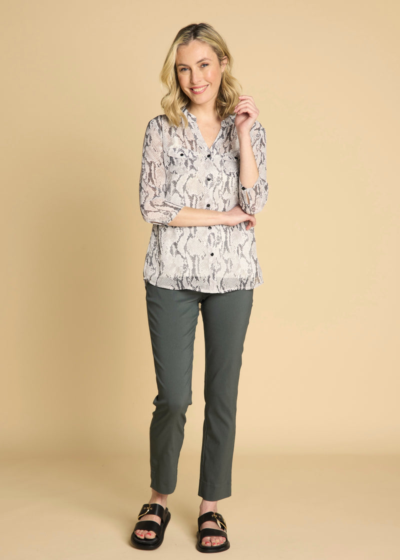 3/4 Sleeve Snake Print Blouse