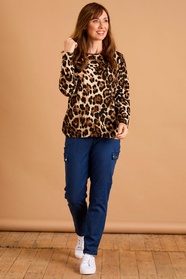 Soft Touch Leopard Print Round Neck Top