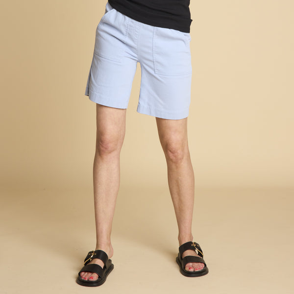 Washed Cotton Stretch Short Light Blue