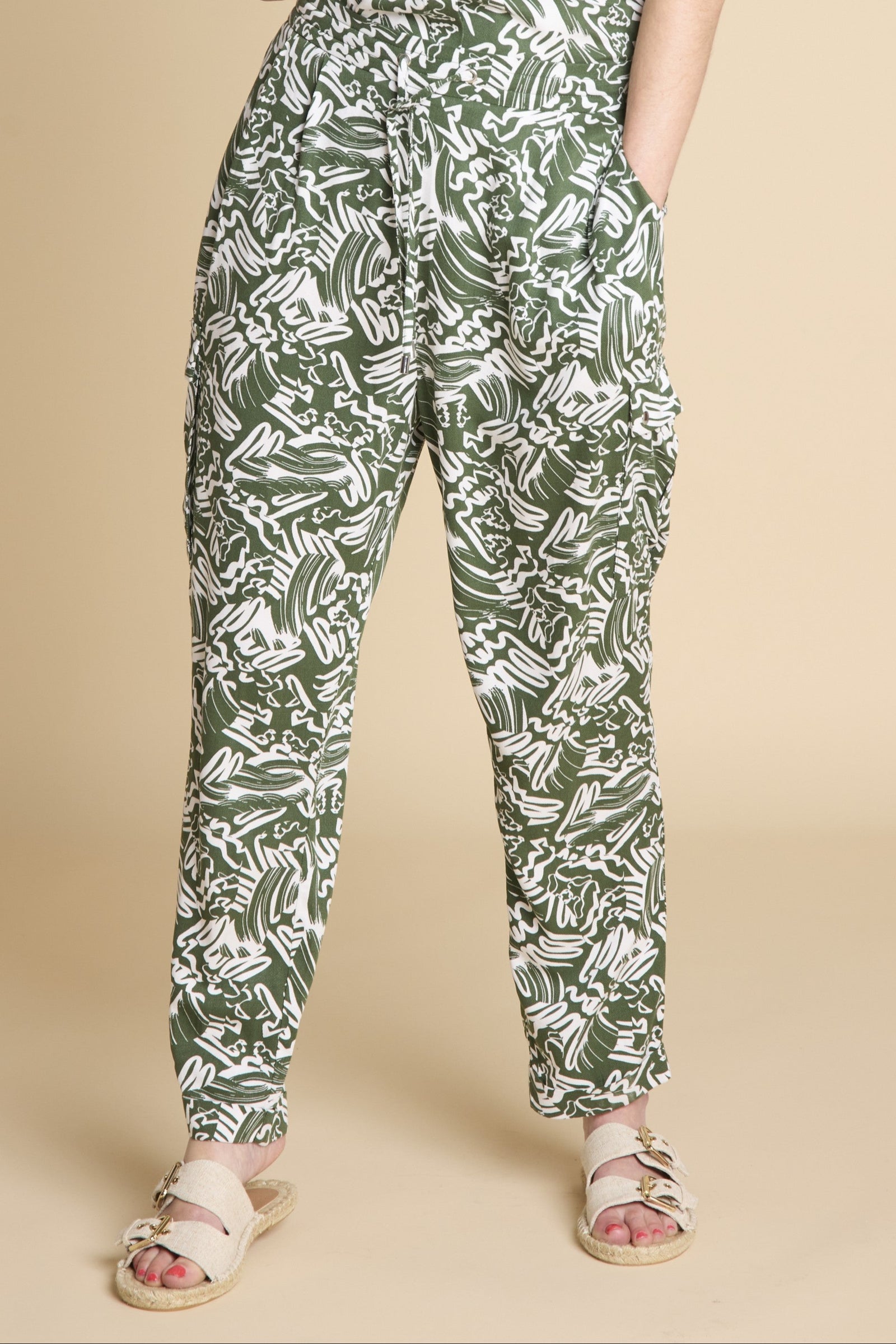 Combat Style Swirl Print Trousers Green – Emreco
