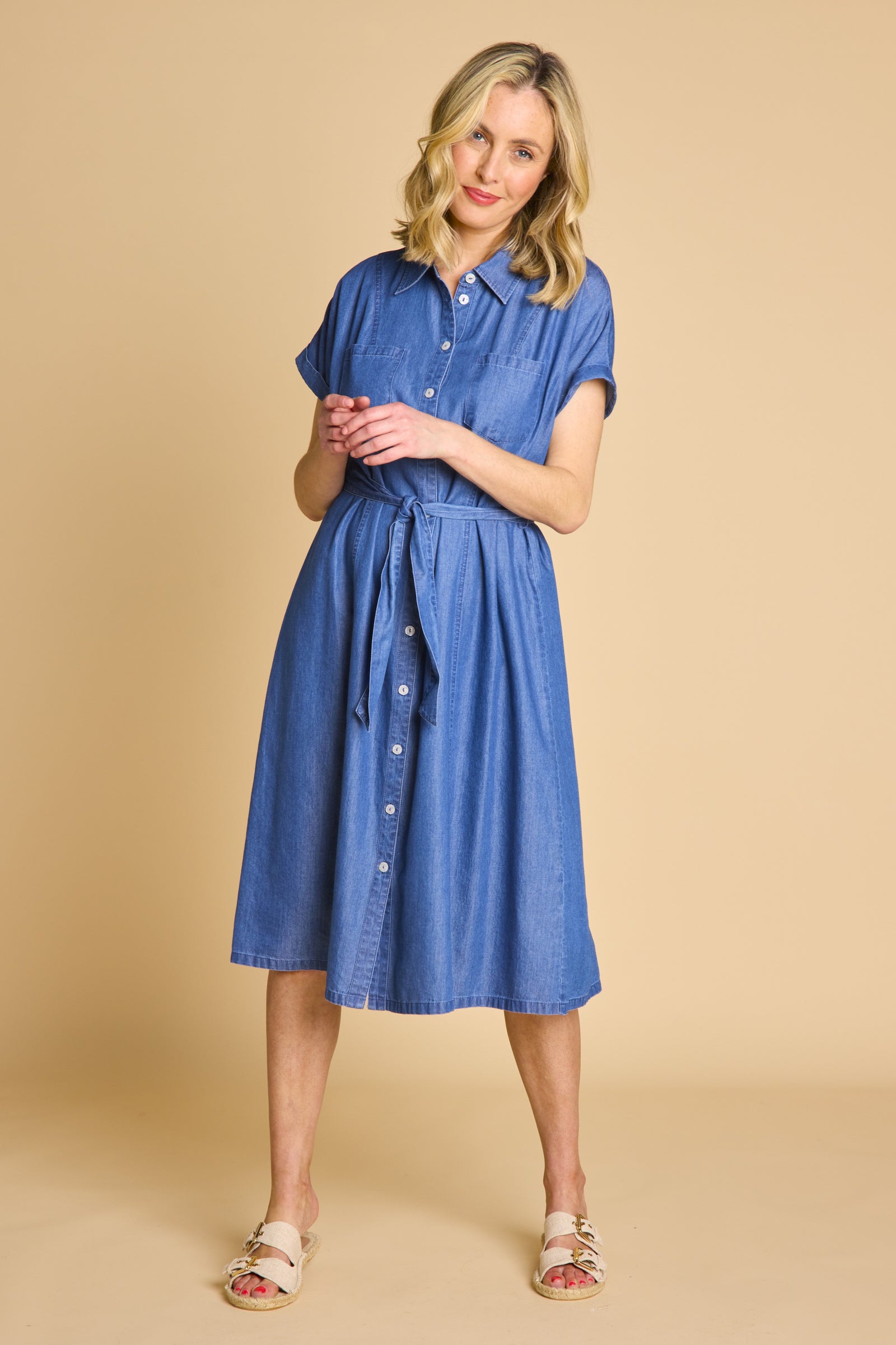 Chambray Tie Waist Shirt Dress – Emreco