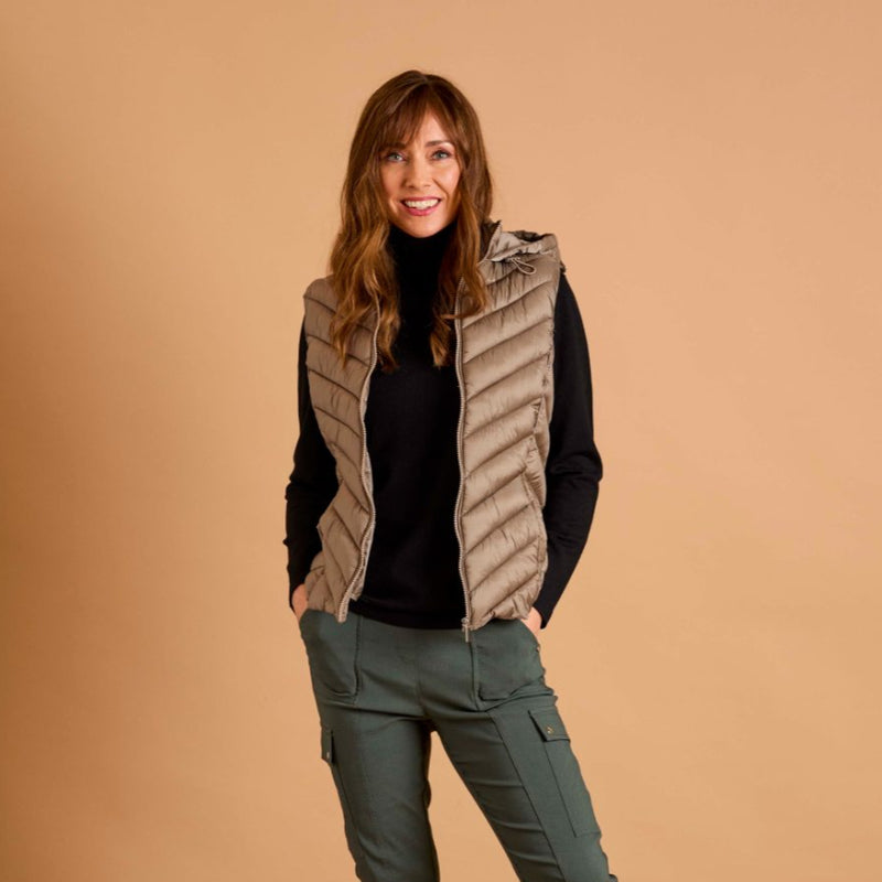 Packaway Quilted Gilet Taupe