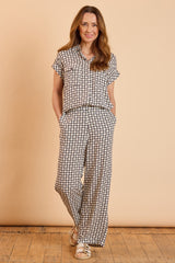 Short Sleeve Circle Tile Print Blouse
