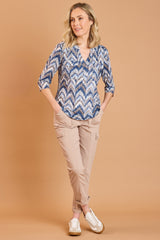 Zig Zag Print Mandarin Collar Blouse