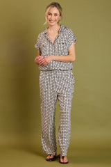 Short Sleeve Circle Tile Print Blouse