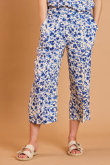 Floral Print Cropped Trousers