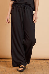 Wide Leg Crinkle Trousers